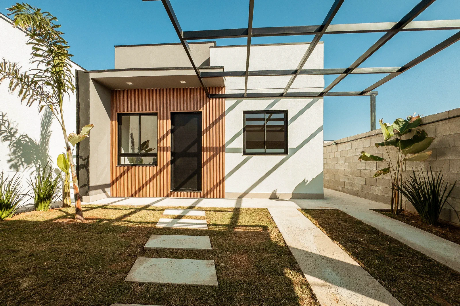Fachada da casa pronta Nexcon entregue em Indaiatuba - foto 1